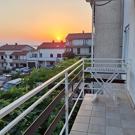 With A Parking Space - 5553 * Crikvenica