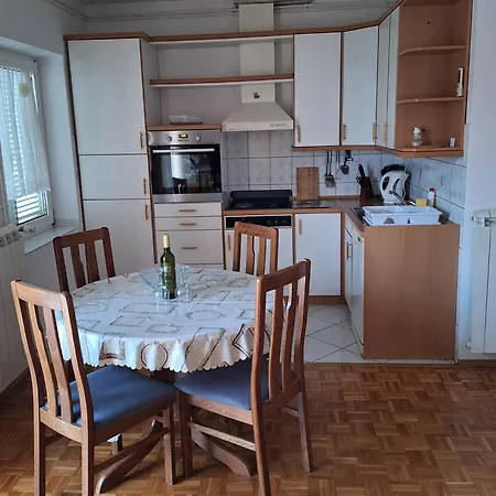 With Parking Space - 5553 Apartment *