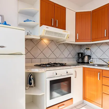 With Parking Space - 5553 Apartment