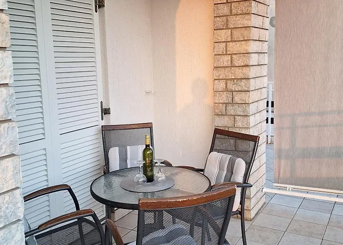 Διαμέρισμα With Parking Space - 5553